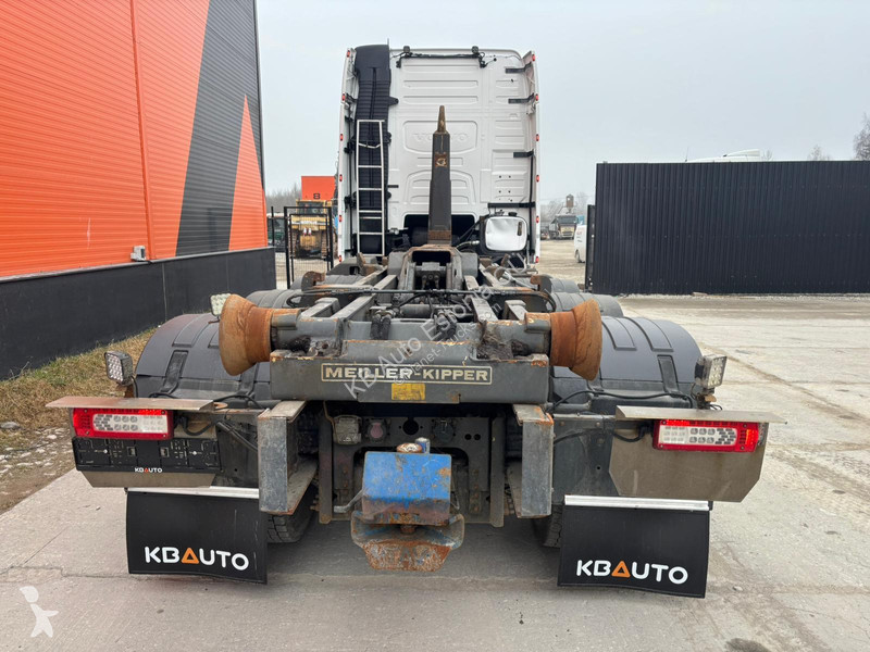 شاحنة Volvo 540 8x4/4 MEILLER PK 26 ton /...