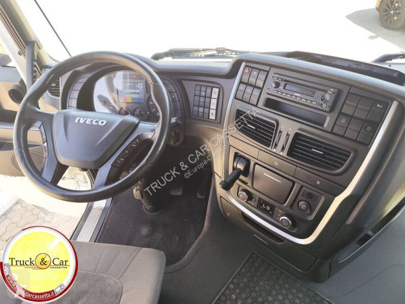شاحنة Iveco