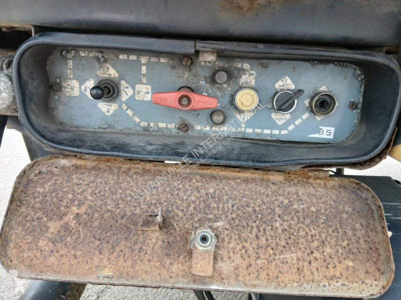 شاحنة Renault 180