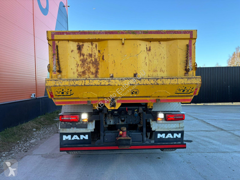 شاحنة MAN 28.500 6x4*4 BOX L=4957 mm