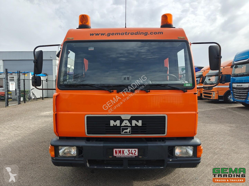 Lastbil MAN LC 4x2 Double Cab (7-seater) Euro 0...