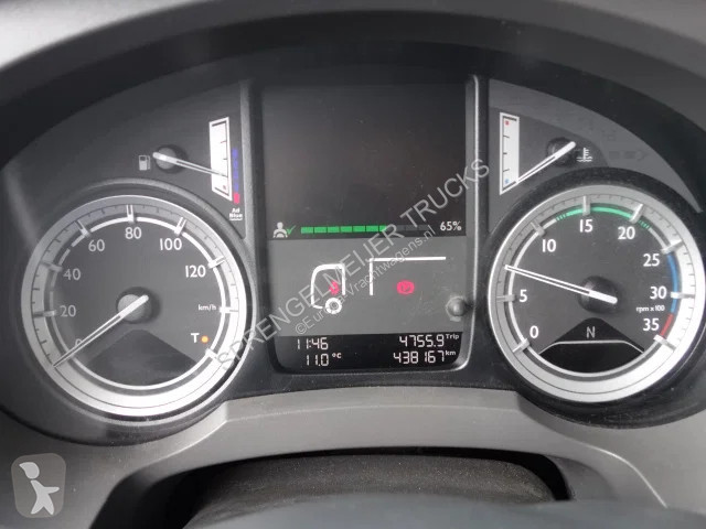 شاحنة DAF 210 oprijlaadbak,airco