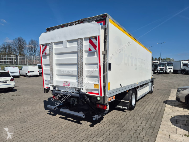 Камион Volvo FM 340 / CARRIER I350 / LIFT ZEPRO