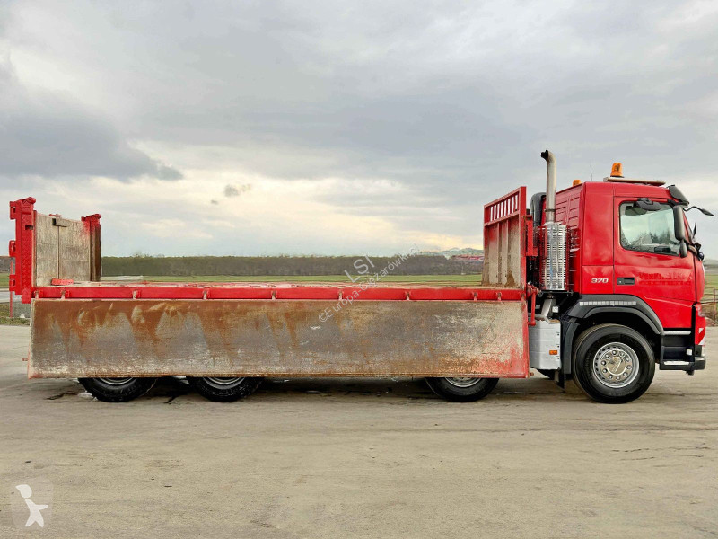 شاحنة Volvo FM 370 Kipper 6,20 m + BORDMATIC / 8x4