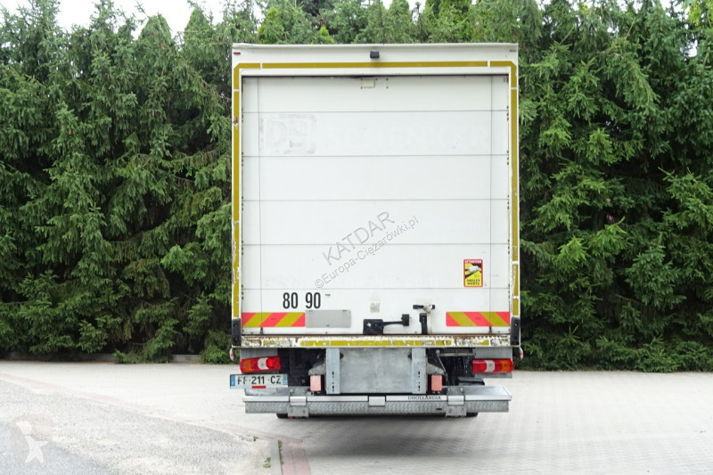 شاحنة Mercedes 1218 Euro 6 tylko 222 tys.km!...