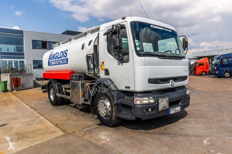 Camion Renault  PREMIUM 270 + MAGYAR 14000L+4COMP