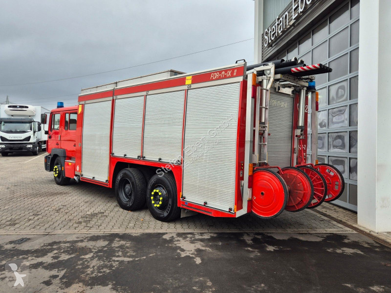 Camion MAN FE LF 8 Löschfahrzeug