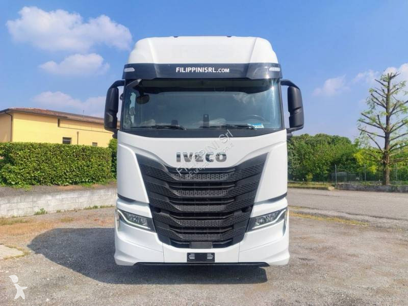 شاحنة Iveco