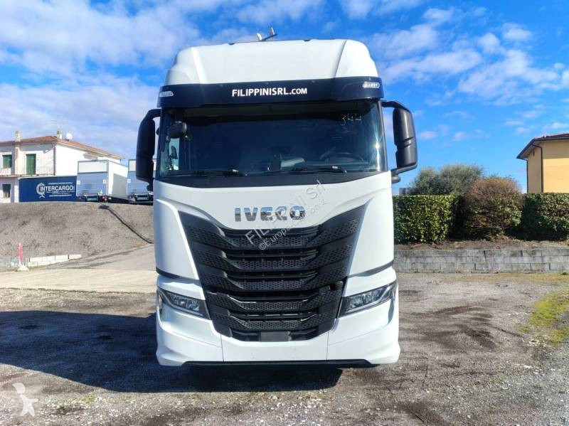 شاحنة Iveco