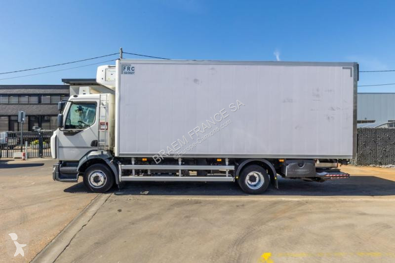شاحنة Renault  D10 210 DXI +CARRIER SUPRA...