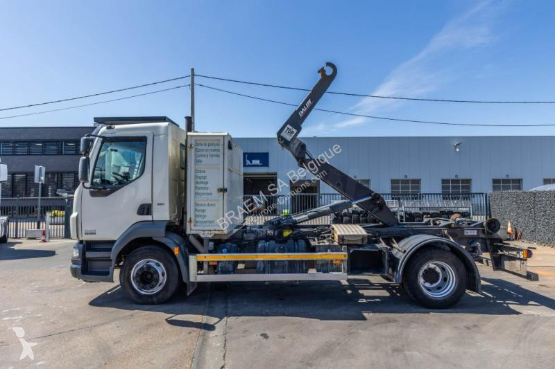 شاحنة DAF 220