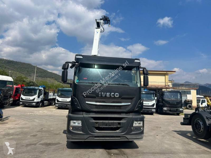 شاحنة Iveco