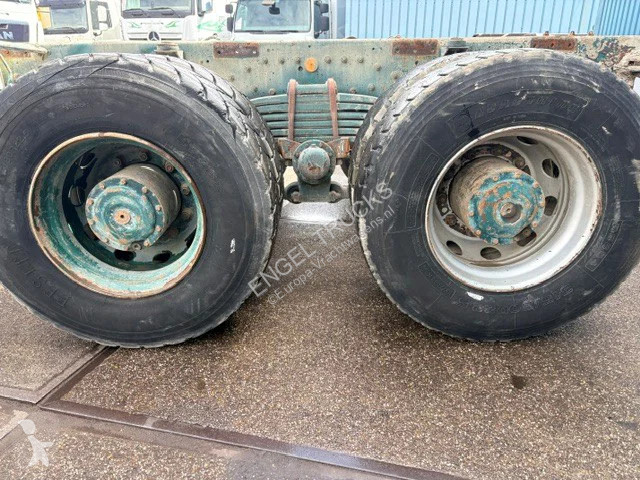 Lastbil Mercedes SK B 8x4 FULL STEEL CHASSIS...