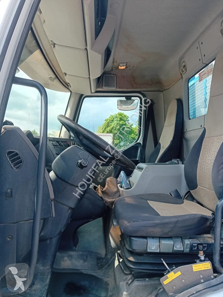 شاحنة Renault 180dxi