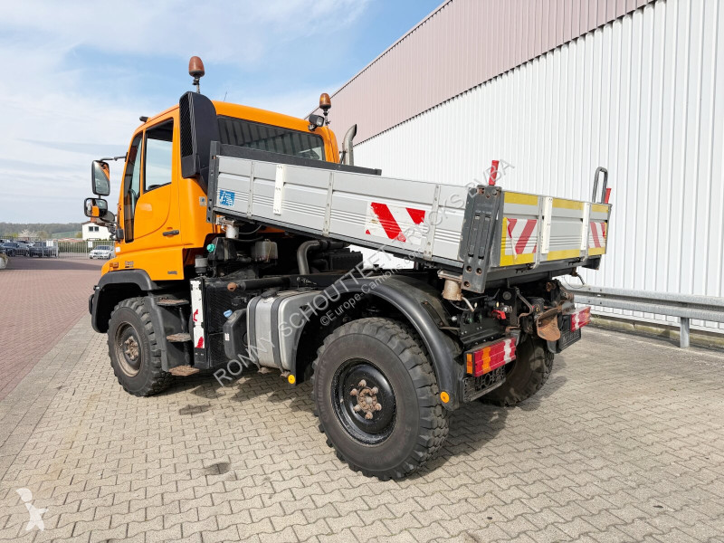 شاحنة Unimog U 300 4x4 U 300 4x4, Kipper,...