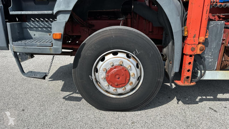 شاحنة Iveco EUROTRAKKER MP190E30 4X4