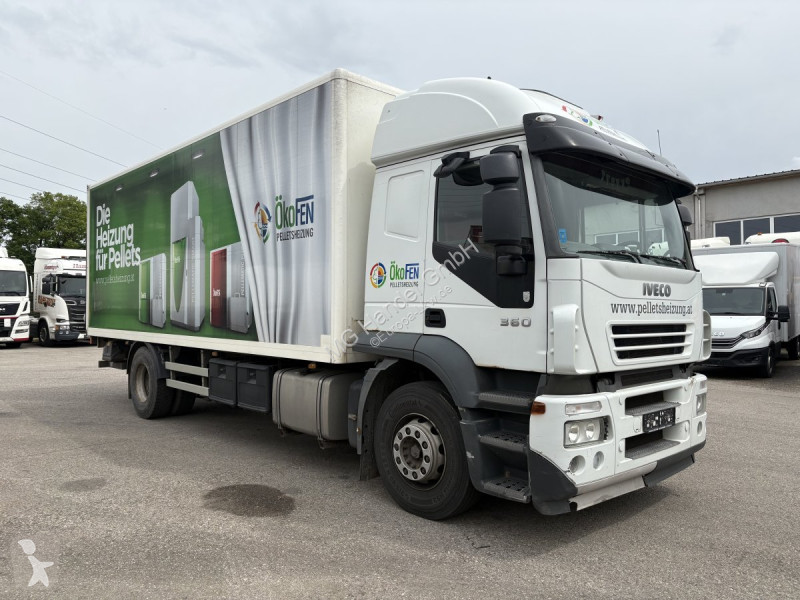 Kamion Iveco Stralis AD,Koffer mit Schiebetür,...