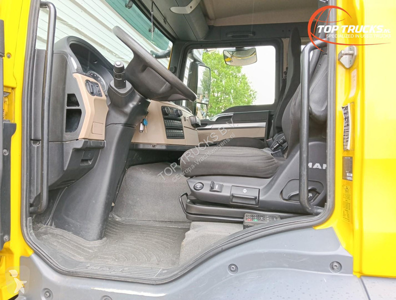 Nosič strojů MAN 35.500 8x2 - Hiab 37.7TM...