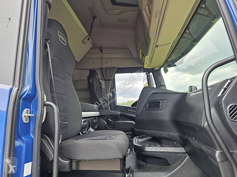 شاحنة Iveco AS260S48 6X2 STEER INTARDER