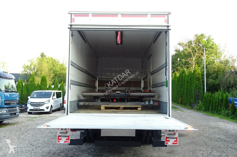 Камион Mercedes 1318 Euro 6 kontener Tylko...