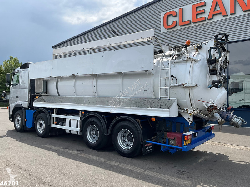 شاحنة Volvo 390 8x4 kolkenzuiger