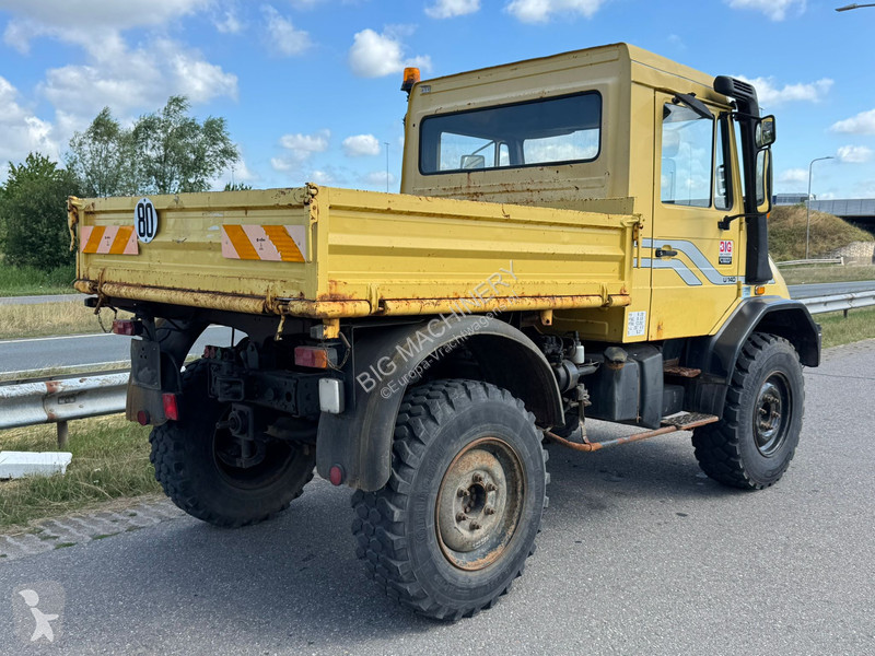شاحنة Mercedes U140
