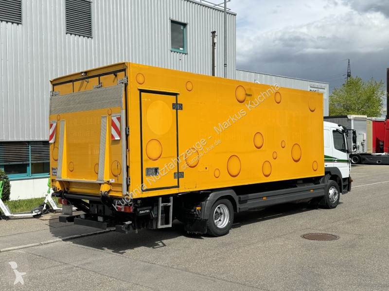 شاحنة Mercedes 1524 L-Haus Tiefkühlkoffer 6,9m...