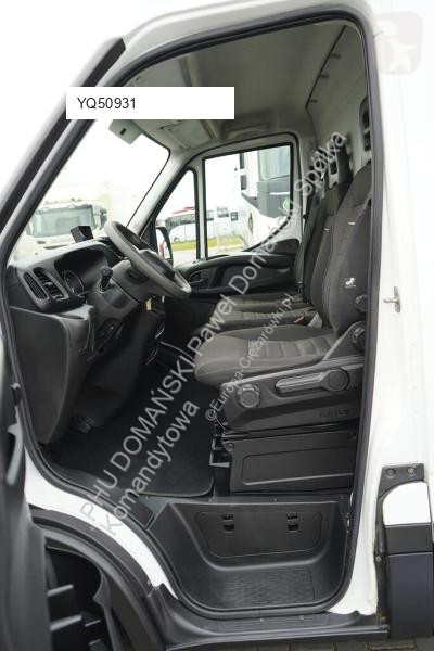 Samochód dostawczy Iveco / DAILY / 35S14 / 2,3...
