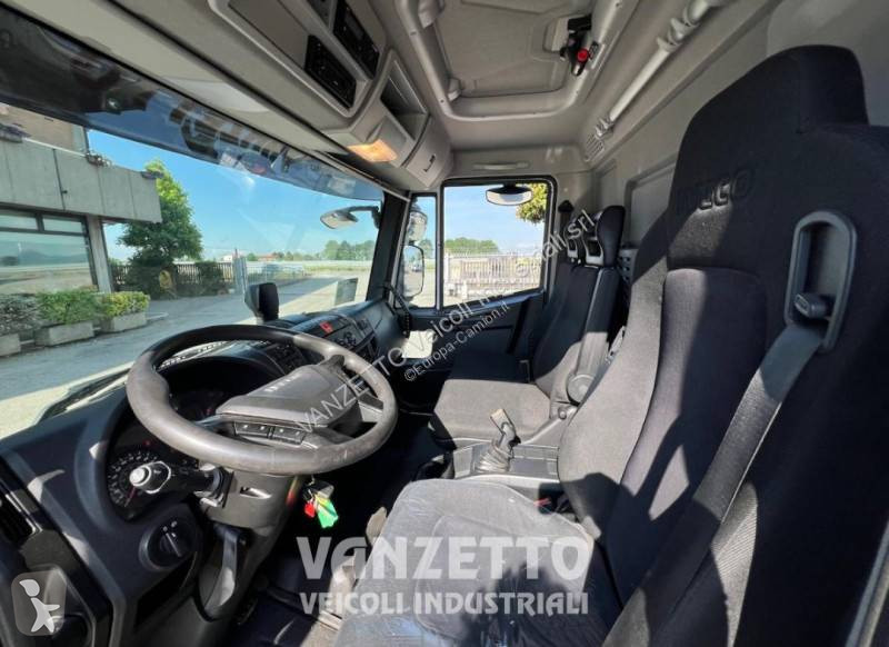 شاحنة Iveco