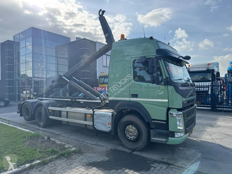 Camion Volvo 6X2 EURO 6 VDL 21T HOOK