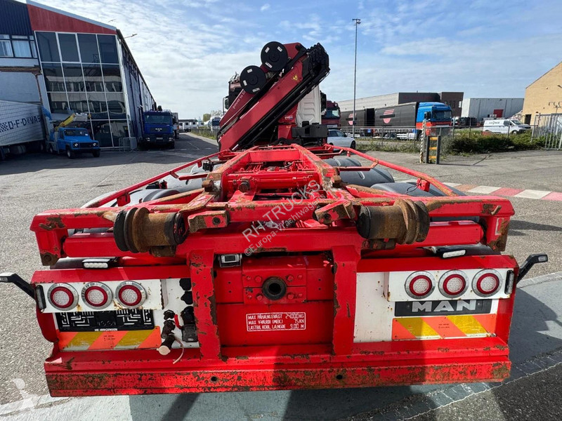 Vrachtwagen MAN 35.500 8X4 EURO 6 - HMF 262L +...