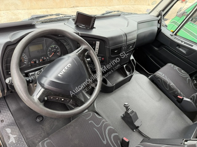 Kamion Iveco TRAKKER AD260T36