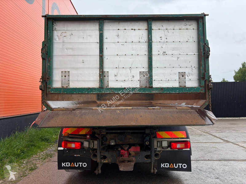 شاحنة Volvo 480 6x2*4 BOX L=5211 mm