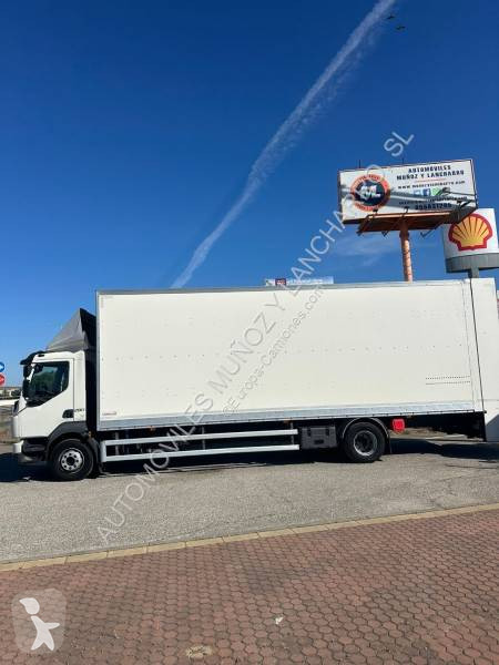 شاحنة Volvo