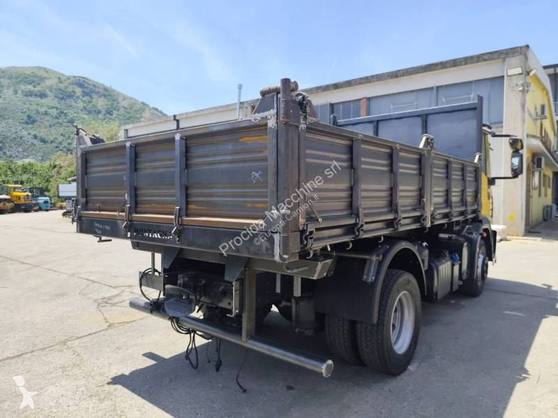 شاحنة Iveco