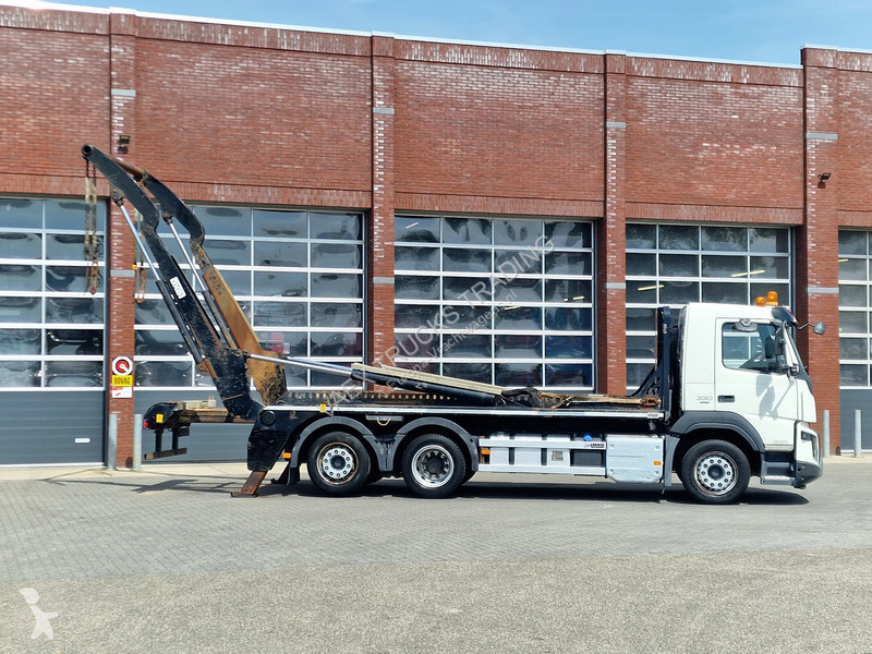 شاحنة Volvo 330 6x2*4 - Skiploader Laxo - Euro...