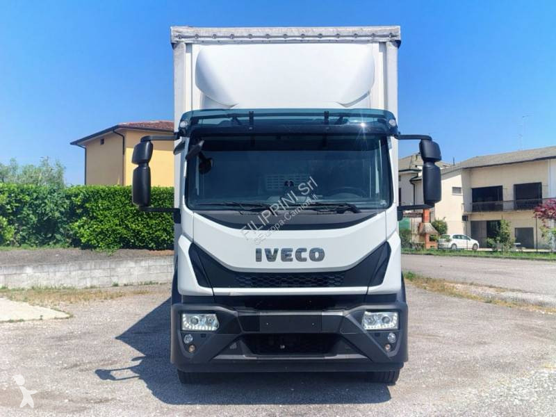 شاحنة Iveco