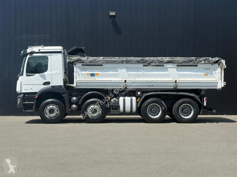 شاحنة Mercedes 3243 8x4/4 Bi-Benne Meiller