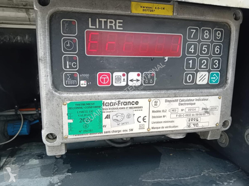 شاحنة Renault 320 DXI