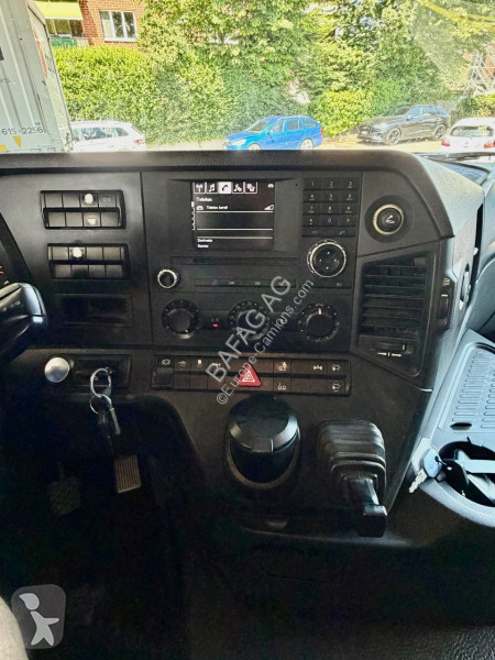 Camion Mercedes arocs 2543 6x2