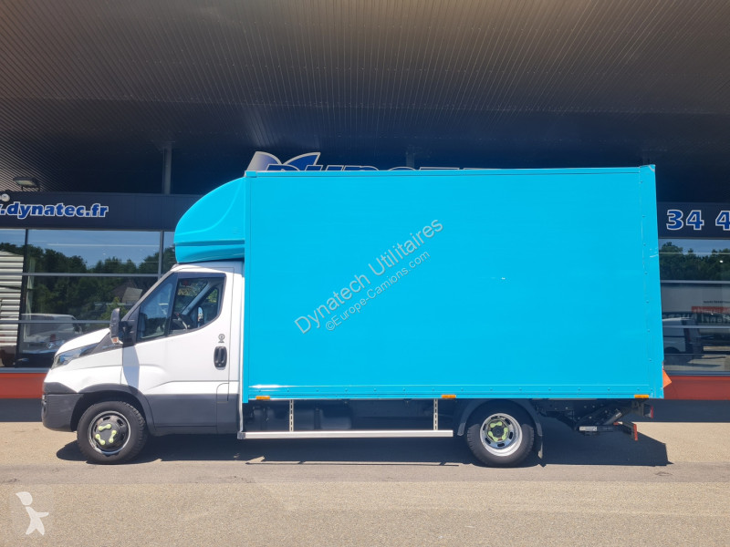 عربة نفعية Iveco DAILY CCB 35C13 EMPATTEMENT...