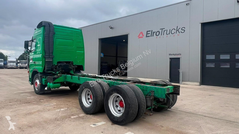 شاحنة Volvo 520 (6X4 / LONG CHASSIS / FRONT STEEL)
