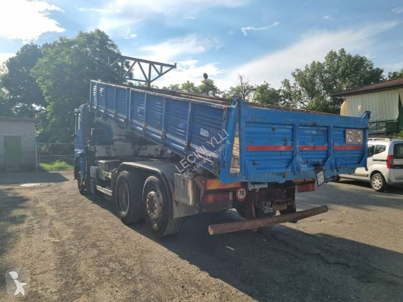 شاحنة Iveco