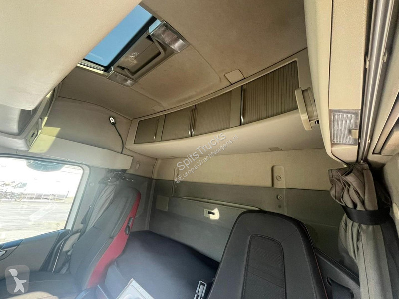 شاحنة Volvo 500