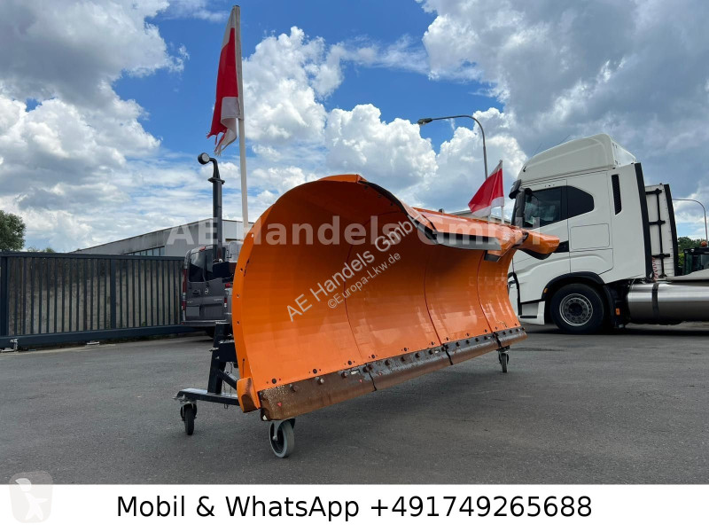Camion  Bucher Ramox L36 Schneepflug Winterdienst