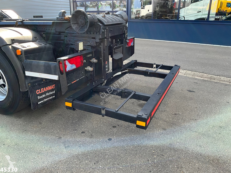 شاحنة MAN TGS 6x4 Hiab 12 Tonmeter laadkraan