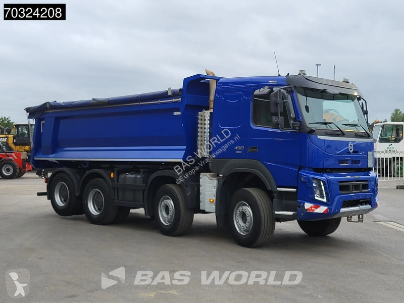 شاحنة Volvo 450 8X4 18m3 tipper Lift-Axle...