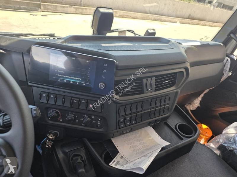 شاحنة Iveco