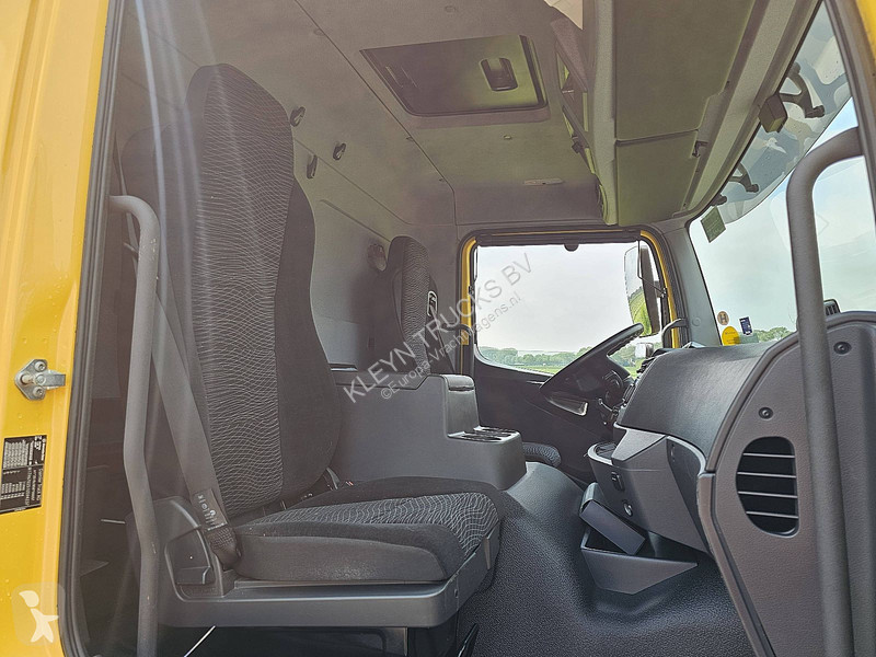 شاحنة Mercedes ATEGO 1224 ADR AT AIRCO LIFT