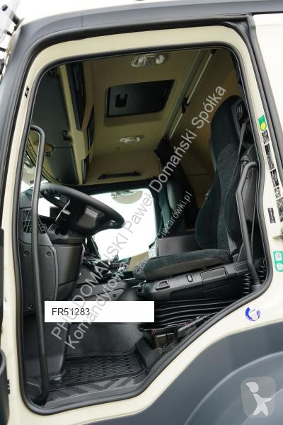 شاحنة Mercedes / TANDEM